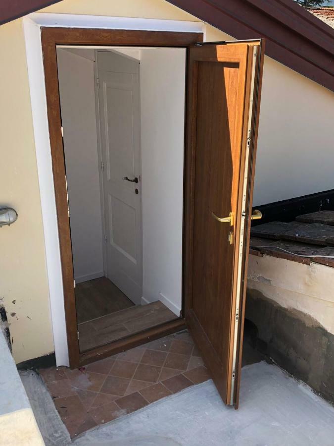 The Sweet Attic Room - De Vivo Realty Meta Di Sorrento エクステリア 写真